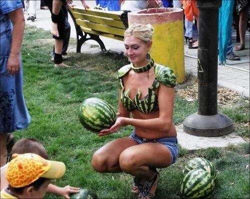 法国人吃瓜群众,揭秘法国人的日常生活与趣味