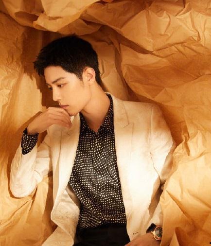 肖战绿洲吃瓜,揭秘娱乐圈幕后真相