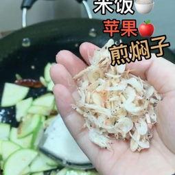 吃白瓜的视频,白瓜视频教你轻松解锁夏日清爽美味