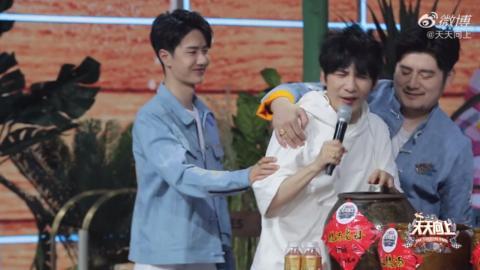 玱玹吃瓜花絮,揭秘明星幕后趣事