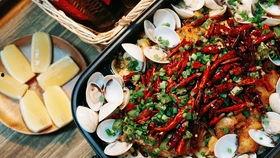 教师宿舍吃瓜,揭秘校园生活点滴