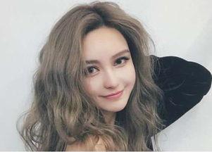 女人发吃瓜,女人发吃瓜背后的真相与内幕