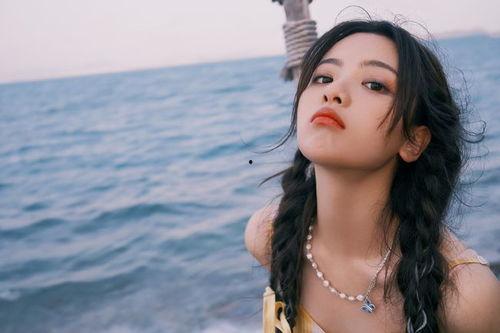 吃瓜少女杨超越,吃瓜少女的逆袭之路