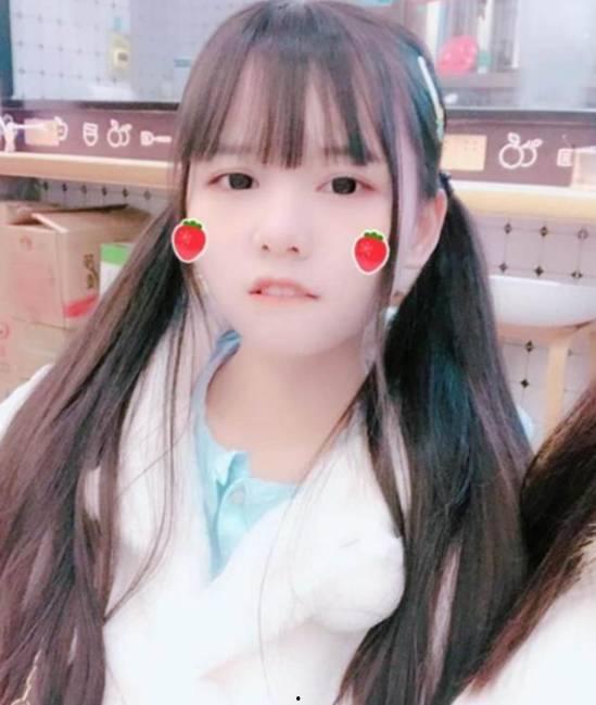 网红小鱼妹吃瓜,揭秘娱乐圈幕后真相